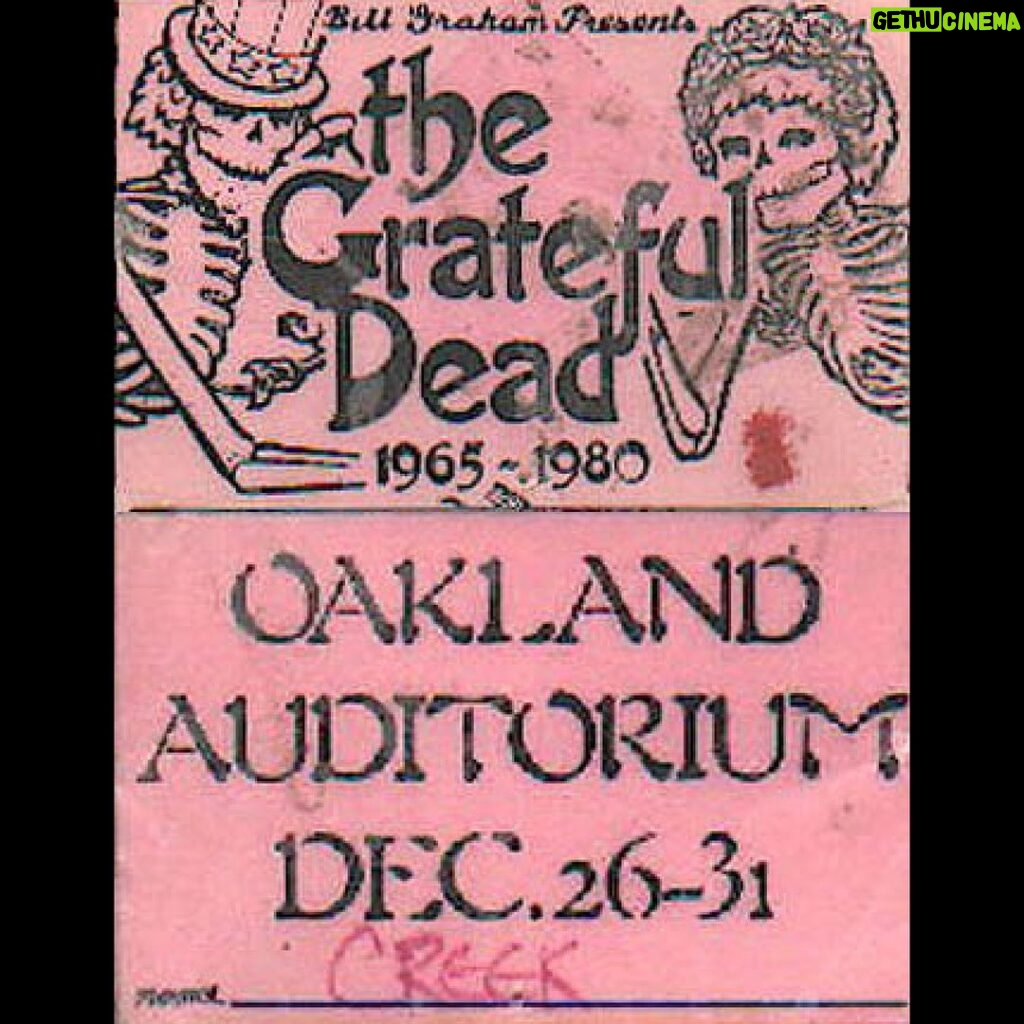 Jerry Garcia Instagram - Did you know that for four years in a row, from ‘79 to ‘82, the Grateful Dead spent the day after Christmas playing at the Oakland Auditorium? Well, now you do. 😉 📸: @jayblakesberg (1979)