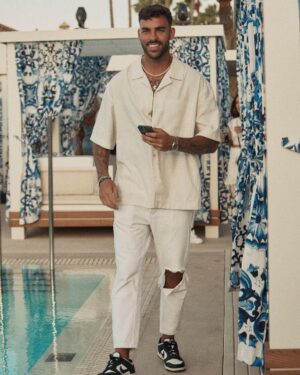 Jesús Palacios Instagram - La Cabane Opening ‘ 23 by @dolcegabbana 🤍💙.

Shots by @s.almarcha 📸  #letthefunbegin #lacabane #lacabanemarbella #catchmeifyoucan