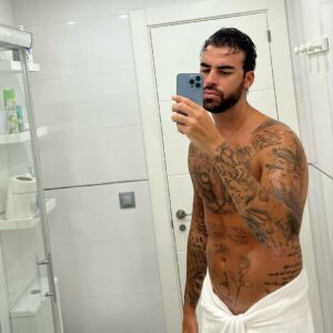 Jesús Palacios Instagram - Once you care, you’re fucked 🗣️💥 #catchmeifyoucan 
.
.
.
.
.
.
.
.
.
.
.
.
.
#selfie #bathroomselfie #selfietime #jesuspalacios #jesusloveisland #loveislandespaña #model #modelo #modellife #modelshoot #fitnessmodel #tattoo #tatt #tattooart #tattoomodel #ink #inkmodel #inklife #inkaddict #inkart #like #likesforlike #likeforfollow #likeforlikeback #likeit #like4follow #pic #mirror