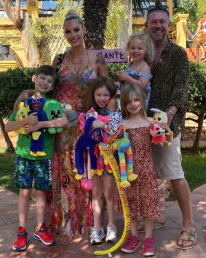 Jessica-Jane Stafford Instagram - Lee wants one more..!! 🤪🤪🤪🤪🤪