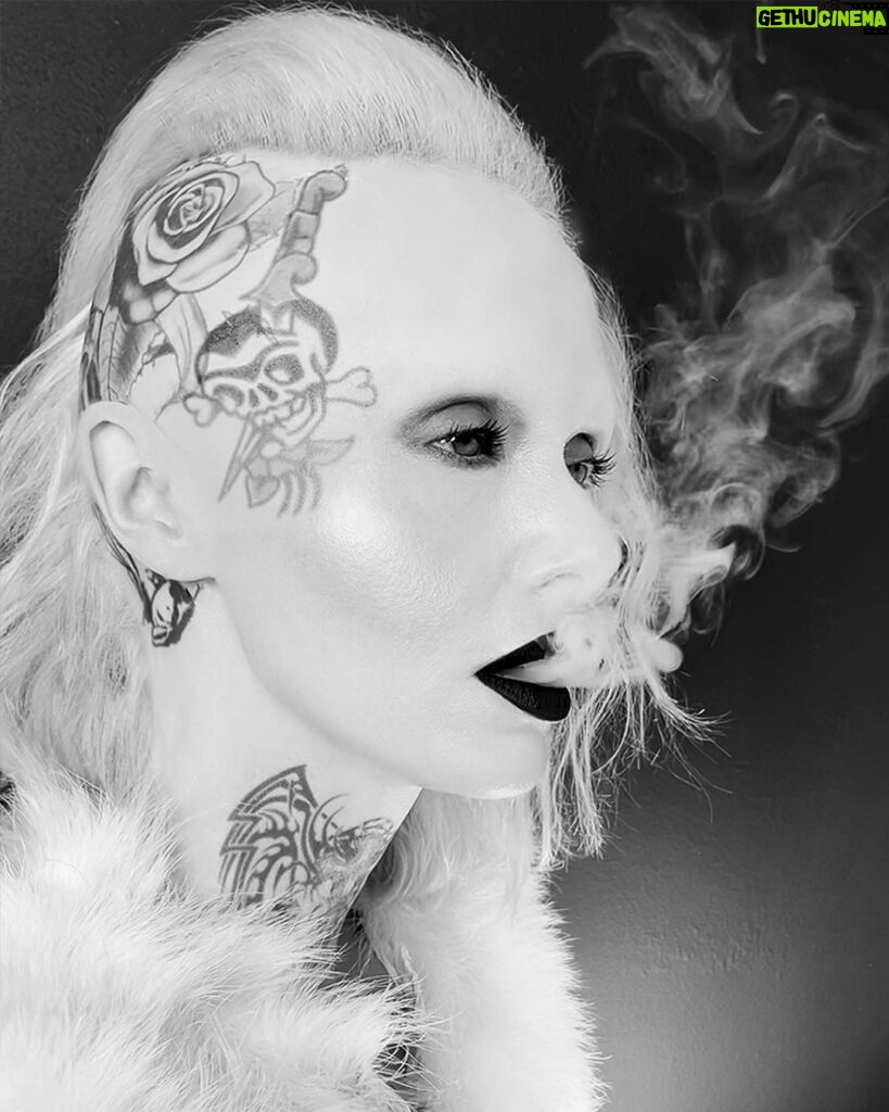 Jessica Cook Instagram - D.A.N.K. "Ink'd" Created by: @raquelhoque Model: @jessicamcook Add’l MUP: @allielizabeth mua 📸: @dj_nv_