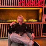 Jessica Cook Instagram – It’s lit. 🔥 @nhowlondon 

#londontravel #londonhotel #thingstodoinlondon #hotelsinlondon nhow London