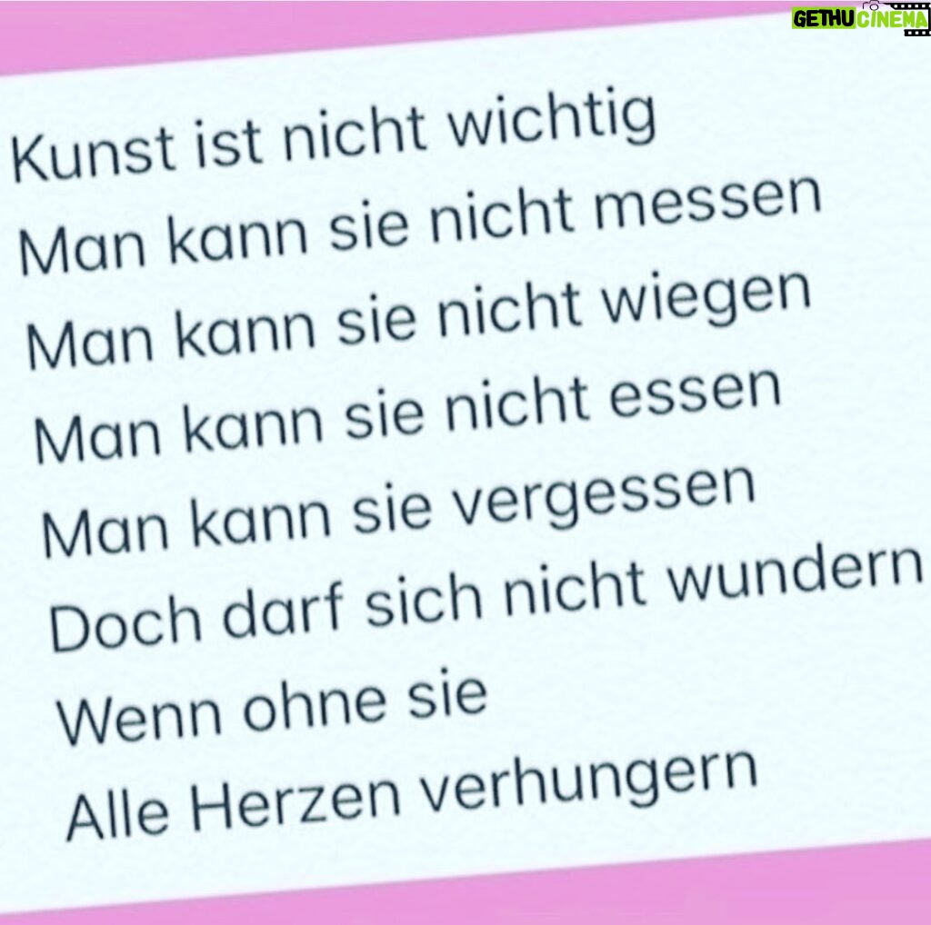 Jessica Schwarz Instagram - @alarmstufe_rot_ Gedicht @maxrichardlessmann 🙏🏼