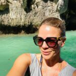Jessica Schwarz Instagram – Sending sun and love 💕 #krafttanken#thailand#familie เกาะห้อง จ. กระบี่