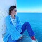 Jessica Schwarz Instagram - Sonntagsausflüge🌞🌊 #atlantiklove#glitzerfunkelwasser#aufdinospuren#windimhaar#liebeanmeinerseite#happy Cabo Espichel