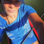 Jessica Schwarz Instagram - Sit down paddeln, aber nur fürs Bild 🤞🏻 #stausee#portugal#sunandwater#freetime#bisschensportmusssein Portugal