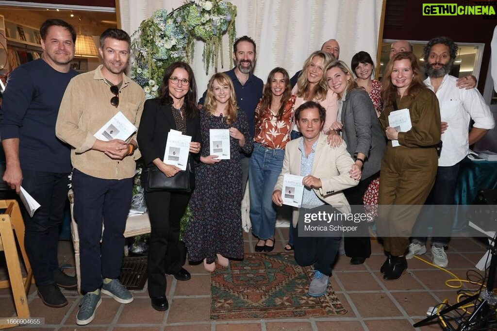 Jessica St. Clair Instagram - Last night we celebrated @bydanobrien and the launch of three new books and raised money for @su2c with these incredibly talented and wonderful humans. It was a magical night and I felt so grateful to be with them and to be alive! Twitch show link in bio.