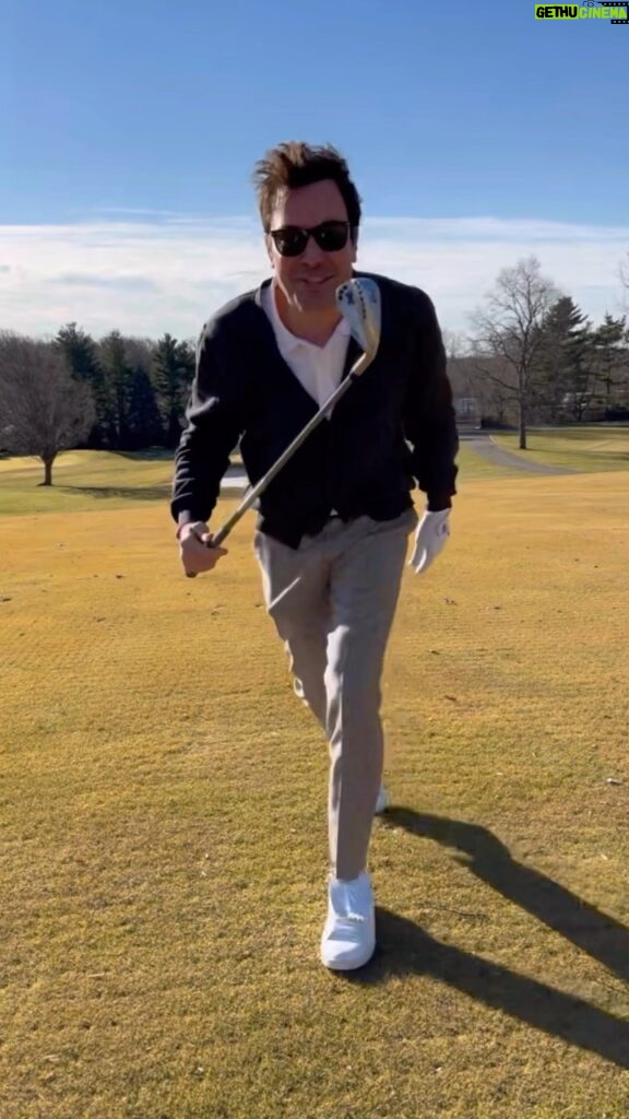 Jimmy Fallon Instagram - Fall golf in February?! #ThatsMyJam