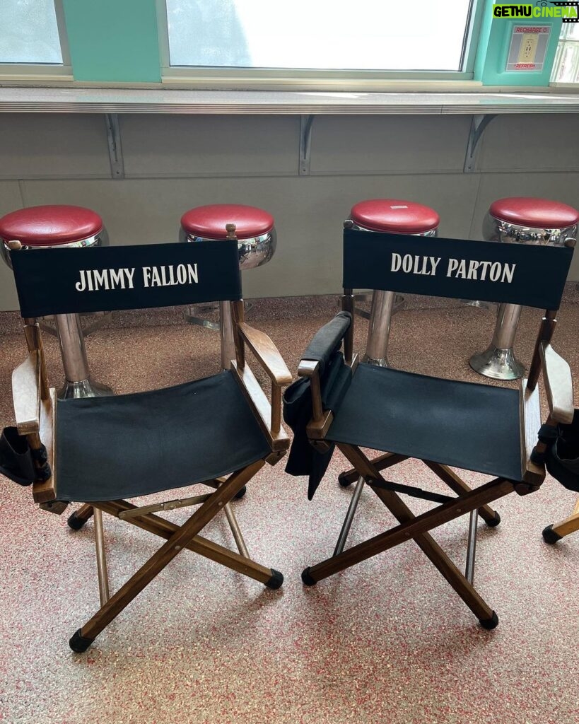 Jimmy Fallon Instagram - I never need an excuse to go hang out with @dollyparton and eat some Tennessee BBQ, but this trip was extra special. I’m so excited to kick off the holidays at Dollywood for Dolly Parton’s Mountain Magic Christmas - this holiday season on @nbc.