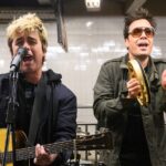 Jimmy Fallon Instagram - @greenday & Jimmy busk in disguise at a NYC subway stop! #FallonTonight The Tonight Show Starring Jimmy Fallon