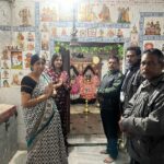 Jina Samal Instagram - ବାଲେଶ୍ବର ଜିଲ୍ଲା ଭୋଗରାଇ ନିର୍ବାଚନ ମଣ୍ଡଳୀ ଭୋଗରାଇ ବ୍ଲକ ଅନ୍ତର୍ଗତ କୁଳିଦା ପଞ୍ଚାୟତର ମା' ବାସୁଳୀ ଓ ମା' କାଳୀଙ୍କ ଦର୍ଶନ କରିବାର ସୌଭାଗ୍ୟ ପ୍ରାପ୍ତ ହେଲା । ମା'ଙ୍କ ଦର୍ଶନ କରି ତାଙ୍କର ଆଶୀର୍ବାଦ ଭିକ୍ଷା କଲି ଏବଂ ଏହାପରେ ସ୍ଥାନୀୟ ପଞ୍ଚାୟତର କିଛି ଜନସାଧାରଣଙ୍କୁ ମାଆ ମାଉସୀ ଓ ଭଉଣୀମାନଙ୍କୁ ଭେଟିଲି । ସେମାନଙ୍କ ସହ କିଛି ବର୍ତ୍ତାଳାପ କଲି ଓ ସେମାନଙ୍କ ସୁବିଧା ଅସୁବିଧା ପଚାରି ବୁଝିଲି । ସମସ୍ତଙ୍କ ଆଦର ଭଲପାଇବା ତଥା ସହଯୋଗ ପାଇଁ ବହୁତ ବହୁତ ଧନ୍ୟବାଦ 🙏 #zeenasamalpanigrahy #ଜିନା🧿💕 Kulida