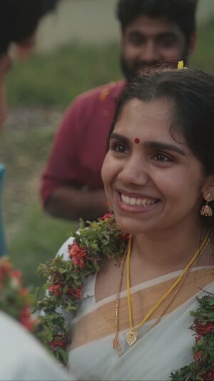 Jisma Jiji Instagram - അങ്ങനെ കല്യാണം കഴിഞ്ഞു
Watch ആദ്യം ജോലി പിന്നെ കല്യാണം 4-CLIMAX
only on Jisma &Vimal YouTube Channel
Story : @vj_vimal_kumar @jisma_jiji_kizhakkarakattu
Direction @vj_vimal_kumar
Dialogues @jisma_jiji_kizhakkarakattu
Dop @asif_pav
Associate cameraman @vishnunandan21
@athul_krishna________
Editor @midhunkrishna_a
Music @azimroshan
Script Supervision @hrishikesh_mundani
Associate Director @da_sarathe
BGM @antonyelbin
Subtitles : @_lee.e._
Coloring @ebinphilip_
Casting @thefrankology
Mixed and mastered- @sandeep_sugunan
Sfx @____ykr___

@samarth_ambujakshan  @siva.ajayan @smruthianish_official @sharan.ss @arya.jagadeesh_
