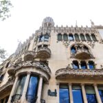 Joana Alvarenga Instagram - Bairro Gótico o meu preferido até agora 💃🇪🇸 . #gótico #bairrogotico #barcelona #espanha #cataluña #exploring #travelling Bairro Gótico - Barcelona