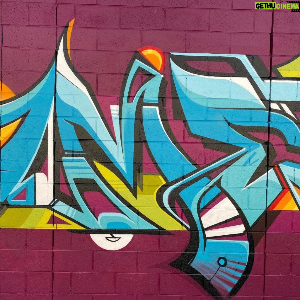 Joel Van Moore Instagram - Here is the next lot of works by @abyz_one @berst_1 @haser_nz @kab101ism @vanstheomega for #3by4project VTO I’ve tried to set myself a really solid foundation while leaving room to move and improve over the course of the year. Already just hours after finishing the first pass I can see so many elements I want to change and develop! Feels good knowing I’m returning to improve and see how far I can push myself without creating a mess. Stay tuned for the last few pieces from this killer line up. Planet Earth