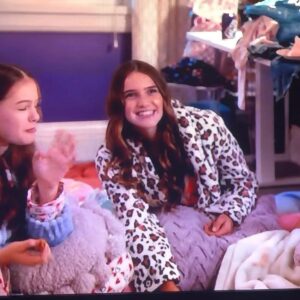 Joelle Better Instagram - I hope you all enjoyed last nights episode on @blackishabc ! I had such an amazing time filming this episode and it was so awesome getting to work with @cleofraser again!!🥰🤩