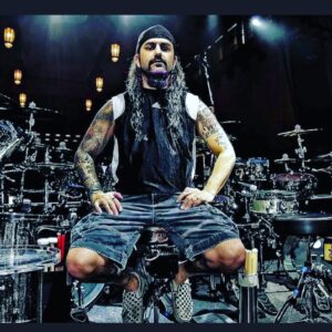 John Dolmayan Instagram - Over the years and hundreds of interviews journalists would ask a question that hit a recurring theme , who inspired you to play drums and who is your biggest inspiration. One of the three pillars of my drumming style and inspiration is Neil Peart from @rush . Not only was he a brilliant drummer and one of the most creative of all time , he was an incredible lyric writer and poet . Sadly he passed away and his gifts passed with him. There is only one drummer alive I would pick to carry on his legacy and that man is @mikeportnoy . As prolific a drummer as we’ve seen in the modern era Mike navigates around a drum set the way an eagle rides the thermals . His style , as intricate as it is , looks casual and flows without trying to. The best way i would describe him is to combine the highest achievable level of technique with the most intuitive feel. Truly a master .
On top of that Mike is humble and without pretext . If Rush comes back and honors Neil’s legacy Mike needs to be behind the kit!