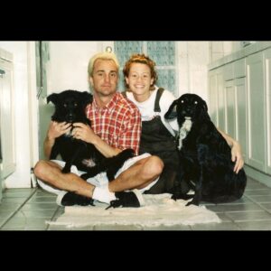 John Feldmann Instagram - Thank you @amy_feldmann for 19 beautiful years of marriage I love you more today than yesterday. The 2nd photo here is the first night we met, 8/20/96. So grateful for you and all our friends. 💍👩‍❤️‍👨🎂