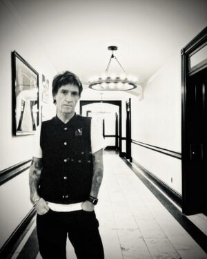 Johnny Marr Instagram - New York. #marrsguitars