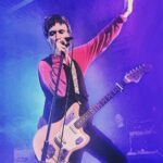 Johnny Marr Instagram – Wrexham was HOT. Pic @lilydeepphotgraphy_by_laura