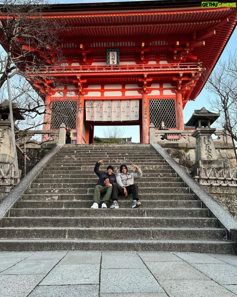 Jordan Bentley Instagram - 🇯🇵✌🏽*(^v^)*✌🏽🇯🇵 Tokyo, Japan