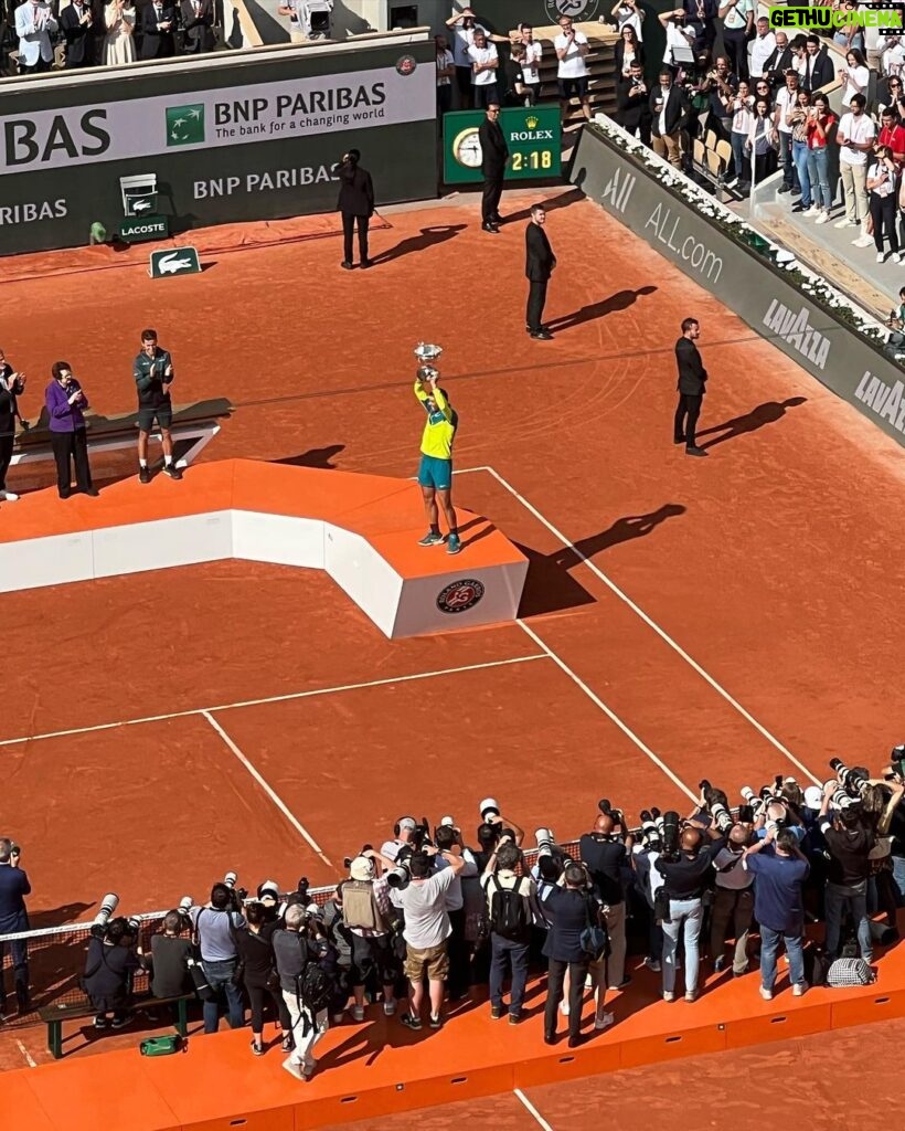 Jordan Bentley Instagram - Ended up in Paris for the French Open! Been playing tennis my entire life, so seeing my favorite player @rafaelnadal win his 22nd grand slam live was a dream come true. C'est La Vie! 🇫🇷 🎾 ROLAND-GARROS
