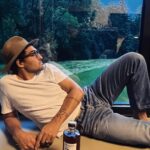 Jordan Haj Instagram - Beskydy time- workin-chillin-family time A ZÍTRA DVA DNY VE VÍDNI!!! Nebyl jsem tam tak 13 let. Prosím o všechny vaše gastro/art/Fashion/café doporučení ! Bude pršet…🙏🏽🙏🏽🙏🏽 1 proud @eminenterum ambasador chilin in dá mountains with a rum on a rainy sunday evening. # 2 piece of art x3 3 @ladnaceladna nezapomenutelné publikum a perfektní timing koncertu v hodině a půl bez deště. Díky 👼🏻 4 i am gonna make the žabky great again. 5 Ariel a Lennon Haj SPAtana 6 told ya about the žabky 7 @ladnaceladna 8 @cerny.david na miuře 9 stávka filmařů v USA neboli vidíme po roce tetu @marketahanz která jinak žije na place 366 dní v roce Celadna