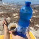 Jordan Haj Instagram - Liferoundhere ⛱️ 1 @emmasmetana_music 2 mini @emmasmetana_music 3 člověk co patří na jih 4 na světě existujou místa kde 10 letý chlapečci v restauraci na pláži nemaj v ruce mobil a hrajou karty. A taky tam existujou teenage party co si povídaj, hladí se u toho letmo po hlavě a zátylku a hrajou karty a do mobilu koukají zběžně. #somethinginthewater i guess 5 Achjo fakt.. 35let, nula zákroků, 2vě děti.. jóga a strava a genetika východoevropský ženy i guess :))) 6 kriminálník 7 Lennon učí svojí sestru ovládat moře rukou a soustředěním. Naučil jsem jí to včera, uvěřila mi, že to maká.. dnes jsem tomu začal věřit, pozorovajíc je dvě, taky. #dune 8 afterparty/movietime 9 🌰🌰🌰 10 snídaně Old School Movies