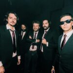 Jordan Haj Instagram - Velký blahopřání @mirainavratil k včerejšímu veleůspěchu, taky zpětně @ewa_farna93 , @bennycristo a big up @calinpan s @viktorsheen. Všichni jedete svojí věc a každej naprosto jinudy a jinak a stejně je tu dost uší pro všechny, pro všechny, co to myslí vážně drtí to nehledě na to jak dlouho trvá dostat se “tam”. Tohle je jedna z nejhezčích vlastností českého publika a asi to fakt není nic samozřejmýho, co by bylo všude stejný. Lidi tady chodí, plní haly všech rozměrů, lidi tu podporujou svý umělce kupováním merče.. je to skvělý mít hudební kariéru zrovna tady! A v duchu těch super triumfů mnohých našich přátel v O2 poslední dny a týdny, si ve vší skromnosti s dojetím a obrovským díkem zavzpomínám na naší krásně plnou (zatím)Forum Arénu 🩶 milujem vás. Jedem dál. Vážíme si vaší přízně. Jedeme dál!!! 2024 see You všudeee 📸 @kubokrizo da king