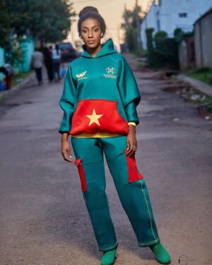 Julia Samantha Edima Instagram - Uniforms in which the Miss World Cameroon 2023 fan club will glow, when you see you know it ❤️

Yaounde: Mathias (+237 6 57 02 36 04)
 Veronique (+237 6 57 79 48 42)

Douala: Gaelle (+237 6 97 20 44 63)
 Killroy (+237 6 93 58 78 50)