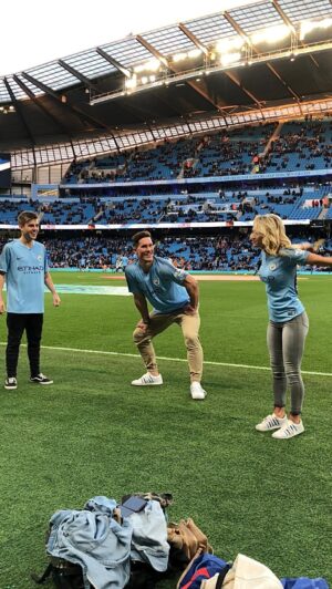 Julian Daigre Instagram - In honor of the World Cup, flashback to some fun times on the field of @ManCity- such a cool experience. However, GO USA!! 🇺🇸👊🏼