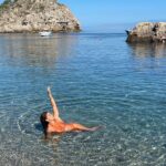 Juliana Paes Instagram – Taormina sua linda!!!! 💜🍊🌸 Taormina, Sicily