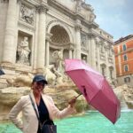 Juliana Paes Instagram – Garotas na Chuva ou em Roma!💗💜💗 Fontana Di Trevi