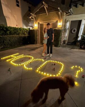 Julie Foudy Instagram - Awwww. So cute. Yay for Tanner. Izzy said yes. 💃🏻😍 #hocovibes