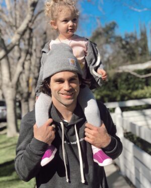 Justin Gaston Instagram - FINALLY - @shoplivandsoph made something I can wear. IN THE BEGINNING sweatshirts are out now!
