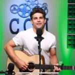 Justin Gaston Instagram - Such a pleasure to do and interview with @ccmmag about the @pureflix movie “God’s Country Song” and to get to sing “The One” at the CCM cafe. LINK FOR THE MOVIE AND THE SONG IN PROFILE.