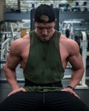 Justin Howell Instagram - Just a little nap between sets. 💤 .
Gotta get those rest periods in 😆
.
#kinobody #kinobooty #fitfam #fitspo #fitness #gymtime #gainz #workout #getstrong #getfit #justdoit #youcandoit #bodybuilding #fitspiration #cardio #ripped #gym #crossfit #beachbody #exercise #weighttraining #shredded #aesthetic #squad #cleaneating #eatclean