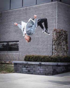 Justin Howell Instagram - We turnin things upside-down 📷 @phil.beans