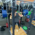 Justin Howell Instagram - 3, 4, 5 club. (1215 total if my math is correct) 😄 . . . #345 #1000lbs LA Fitness