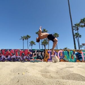Justin Howell Instagram - Just some flippy training moments from the past couple months wahoo 😁
.⁣
.⁣
.⁣
🎶 my house - @official_flo 
.⁣
.⁣
#action #backflip #bn3th #flip #flipping #flippingfeed #flips #freerunning #frontflip #gymnastics #karate #kinobody #love #martialarts #mixedmartialarts #motivation #parkour #stuntman #stunts #taekwondo #taekwondotraining #tricking #tricks #tumbling #workout #praha #prague #praguecity