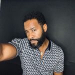 Justin Marcel McManus Instagram - The urge to grow this beard back out man… 🤔🤔🤔 . #happyfriday #✌🏾 Harlem New York