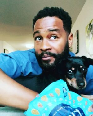 Justin Marcel McManus Instagram - Me and my dog waiting for the idiots who set off fireworks from 5pm until 2am SMH... I gets no sleep #NYC #polo #minpin #lol #newyork #dogsofinsta #fireworks #fireworksnyc #dogs 🤣🤣
