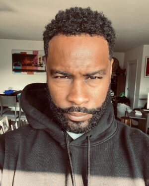 Justin Marcel McManus Instagram - Hmmmm idk I don’t see it LOL swipe ⬅️ #yallbuggin #power #powerghost