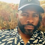 Justin Marcel McManus Instagram - Them selfies on Grandma’s couch hit different 🙌🏾🤣🤣 . #whatuptho #justinmarcelmcmanus New York, New York