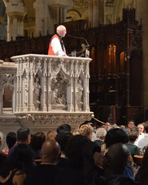 Justin Welby Instagram - A new community has been formed at @StJohnDivineNYC called the Community of the Crossing. In my sermon I talked about religious life.

“You've chosen to live in community together. You've chosen to be present to God and present to one another. That is a huge challenge.”

Read the sermon in full via the link in bio.