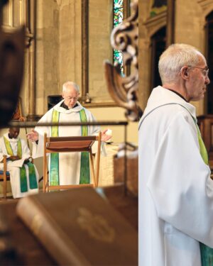 Justin Welby Instagram - These extraordinary young people are now committed to spending a #YearInGodsTime as part of @thecommunityofstanselm – a group of Christians who live, study, serve and pray together at Lambeth Palace.

Join me in praying for God to reveal the depths of his personal call to each one of them this year. #YearInGodsTime