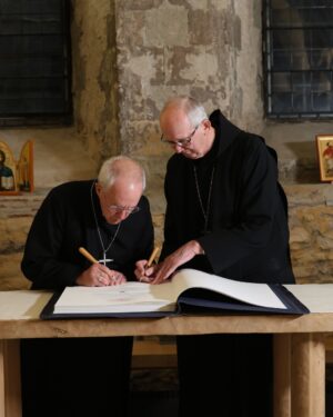 Justin Welby Instagram - Today I was delighted to receive an Apostles Edition of the @saintjohnsbible in honour and memory of Her Late Majesty Queen Elizabeth II. 

It was presented at Lambeth Palace by @saintjohnsabbey and University in Minnesota, USA, and is the first handwritten, illuminated Bible commissioned by a Benedictine monastery in 500 years. It will be housed for public view at @lampallib. 

It was good to meet those who have dedicated over 11 years to creating this Bible – using ancient practices to bring a fresh expression of God’s word into the 21st century, with the ultimate hope of reigniting faith in God and love for the Bible around the world. 

I pray their work will bear much fruit – and that by so diligently revealing the beauty of Scripture, many will come to faith in Christ.