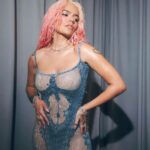 KAROL G Instagram - Hay un montón de sueños cumplidos en estas 10 fotos 🤍🤍🤍✨ QUE NOCHE!!!! VMAs