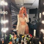 KAROL G Instagram - 🌸🌸🌸🕊️ que linda 🥹