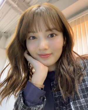 Kaho Mizutani Instagram - Happy Valentine's Day🤎
凋落ゲーム第2話、今夜24:25分〜放送です。
是非ご覧ください！🐼