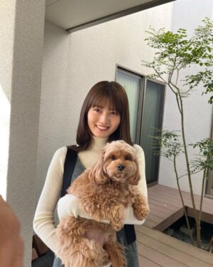 Kaho Mizutani Instagram - 2023年初投稿🐰🌸
今年も宜しくお願いします🎍
赤ちゃんと写真撮るの難しい👶🏻🐾
